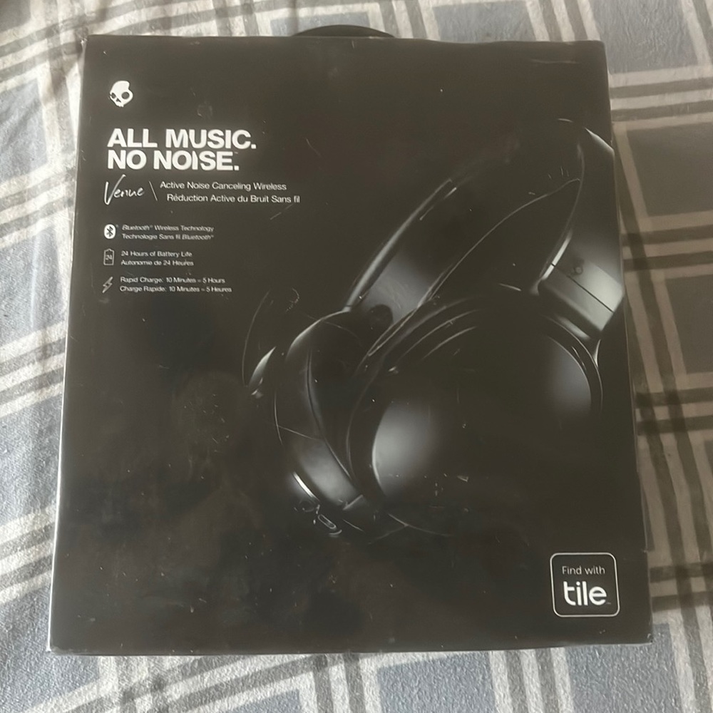 Skull candy wireless headphones